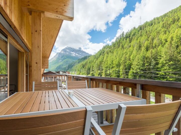 Cozy 2 Bedroom Villa in Saas-Grund, 1243