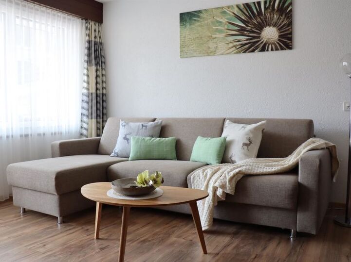 Dreamy 2 BR Villa in Saas-Grund Hideaway, 1251