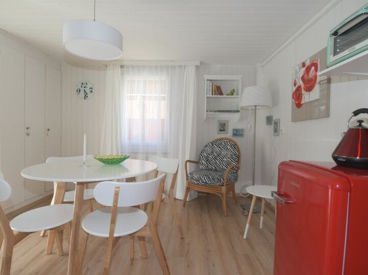 Quaint Cottage in Scenic Saas-Grund, 1256