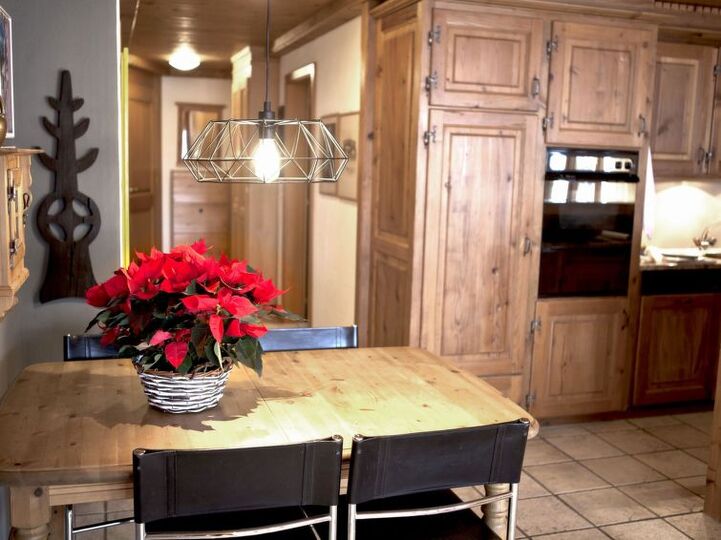 Tranquil Villa Oasis in Saanen for Rent, 1186