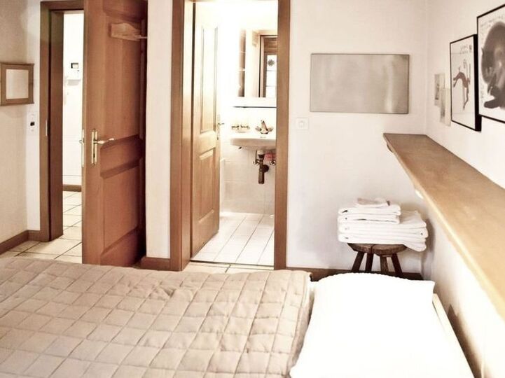 Tranquil Villa Oasis in Saanen for Rent, 1186