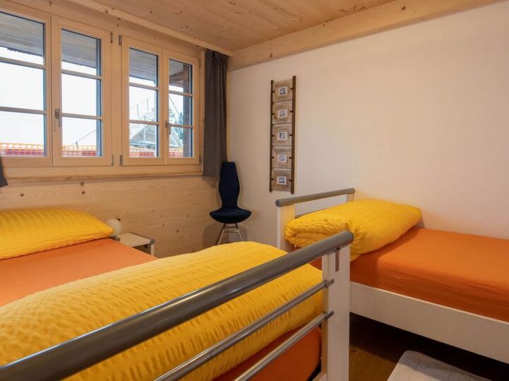 Cozy 2 Bedroom Oasis in Lenk's Heart, 1188