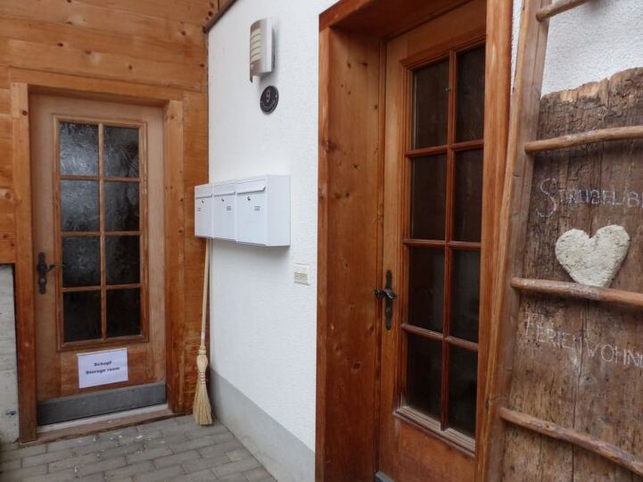 Unique 3 Bedroom Villa in Lenk, 1189