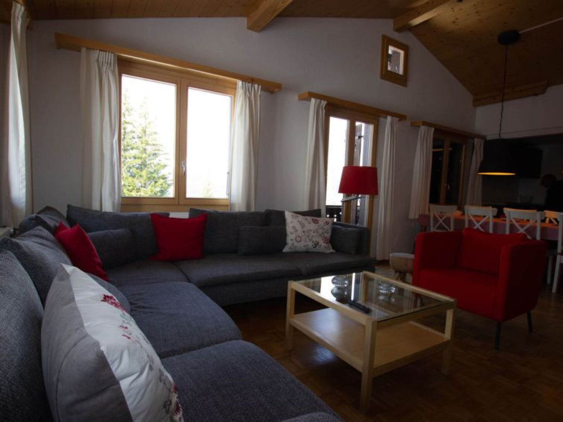 Elegant 4 Bedroom Villa in the Heart of Lenk, 1190