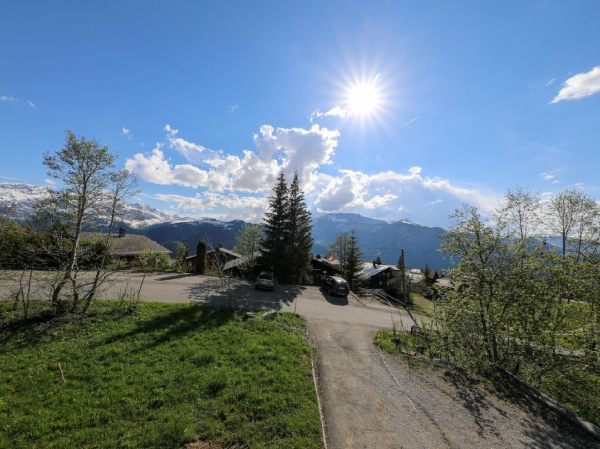 Elegant 4 Bedroom Villa in the Heart of Lenk, 1190