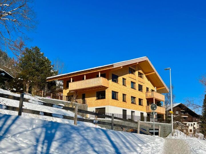 Elegant Family Home in Zweisimmen, 1177, Zweisimmen, Switzerland