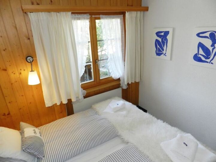 Elegant 2 Bedroom Villa in Zweisimmen, 1195