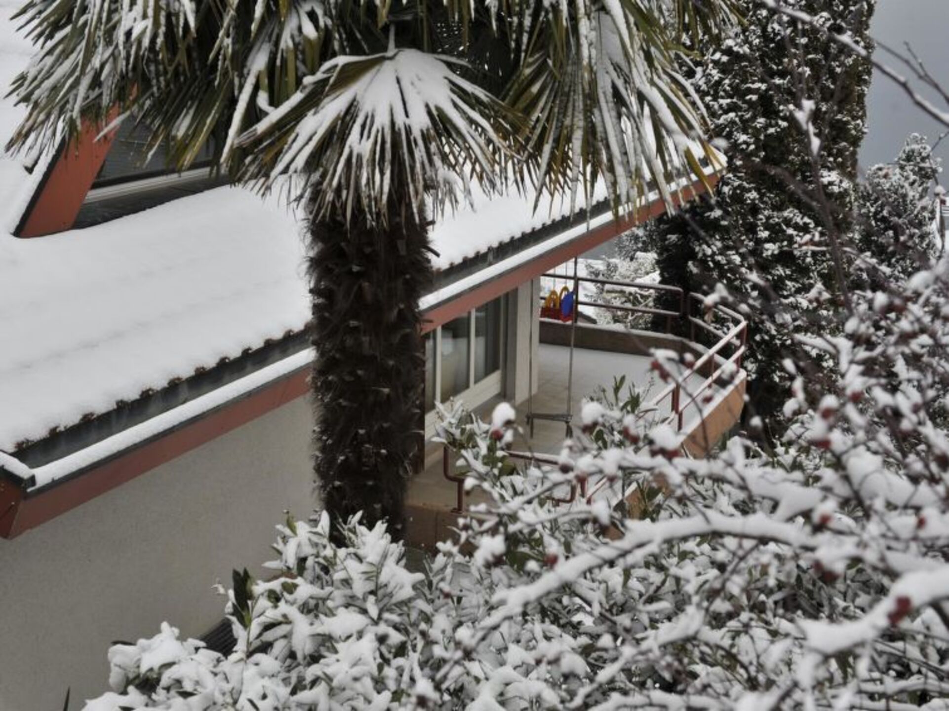 Spiez Dream Home: 5 Bedroom Villa with Pool, 1199