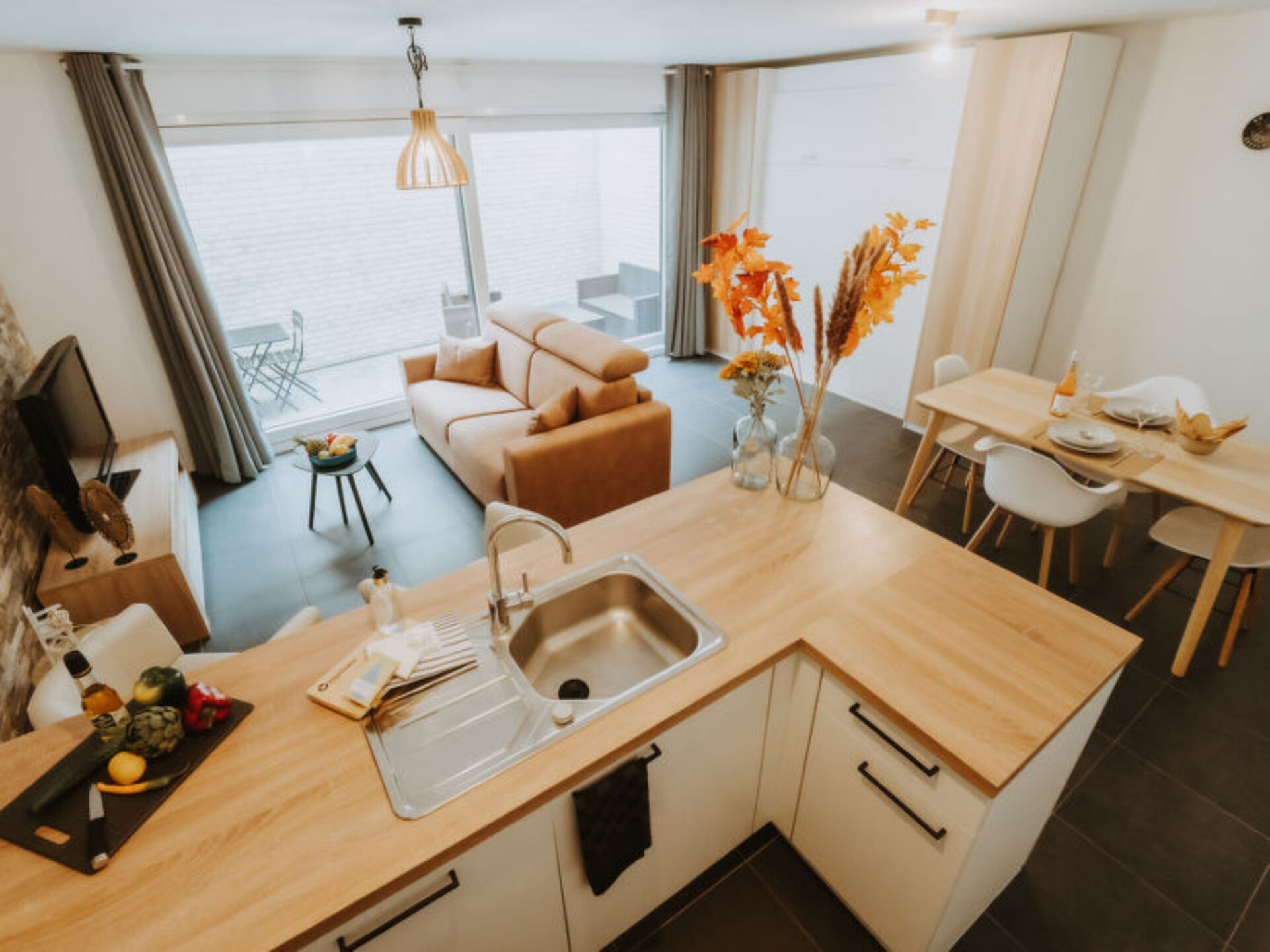 Kitchen / Dining Room
