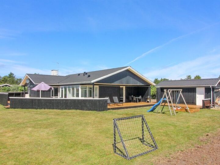 5 Star Home in Prime Location, Løkken 1128, Løkken, Denmark