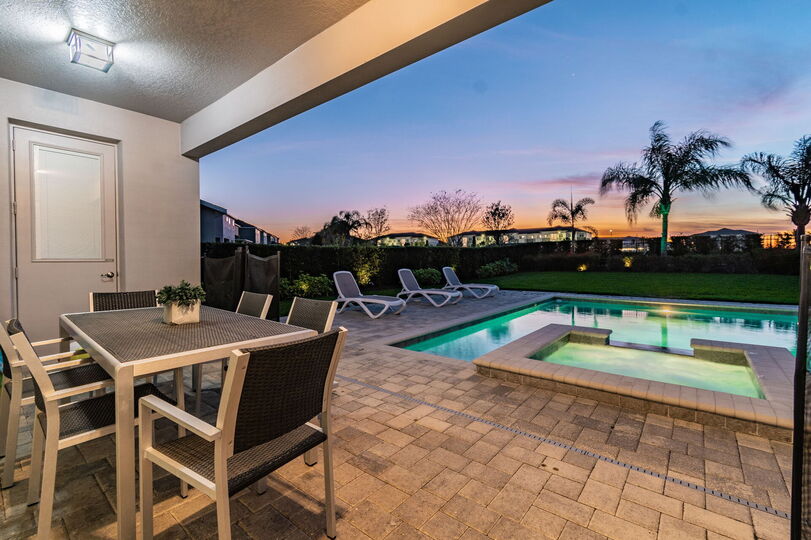 Rent the Perfect 5 Bedroom Villa, Encore Resort Villa 6416