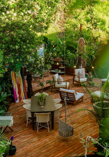 Hollywood Majesty: G Residence