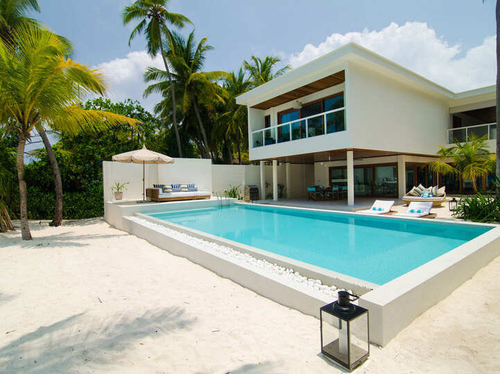 Seaside Serenity: 4 Bedroom Gem,1003