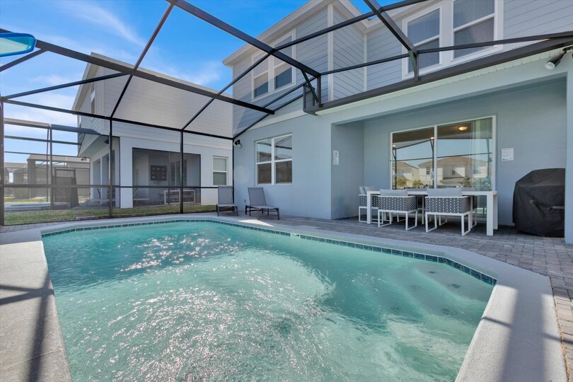 Orlando Villa 6468 - Luxury Pool Home at Windsor Island, Davenport, United States