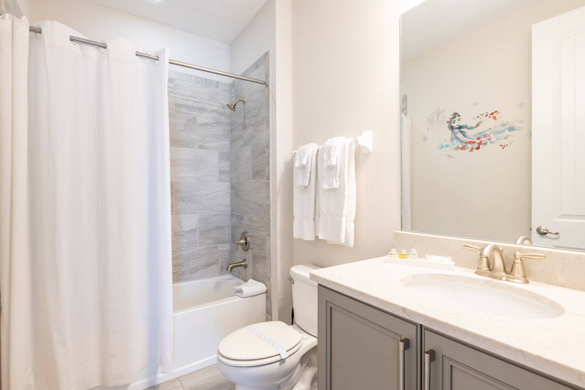 Embrace Adventure and Joy at Your Family Oasis, Orlando Villa 6678