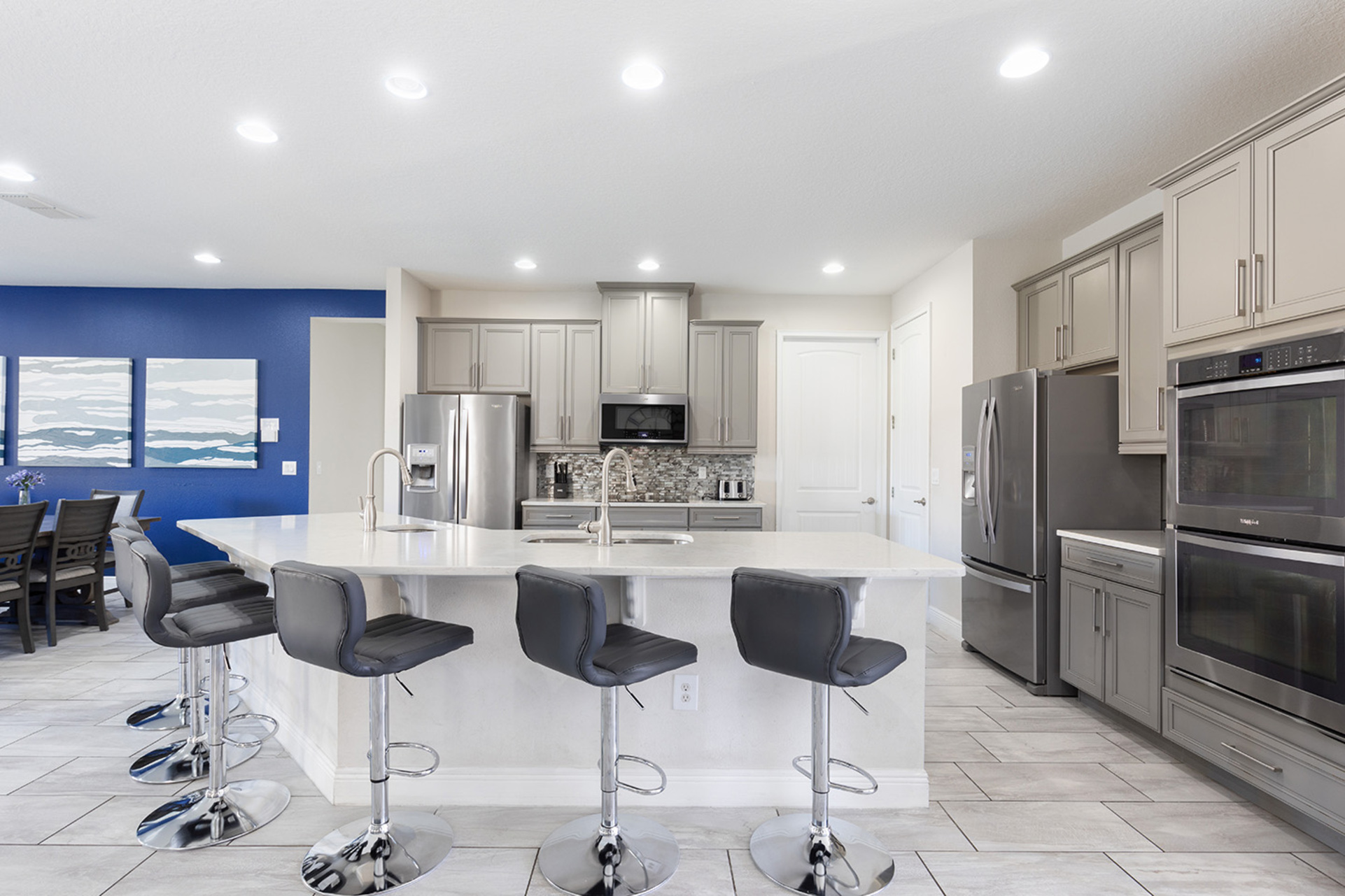 Embrace Adventure and Joy at Your Family Oasis, Orlando Villa 6678