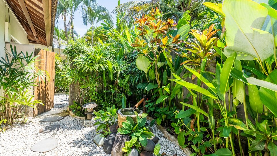 Rent Your Own 5 Star Private Villa in Seminyak, Bali Villa 2246