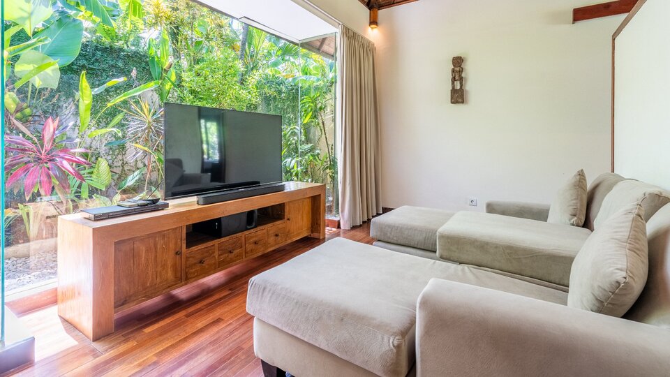 Rent Your Own 5 Star Private Villa in Seminyak, Bali Villa 2246