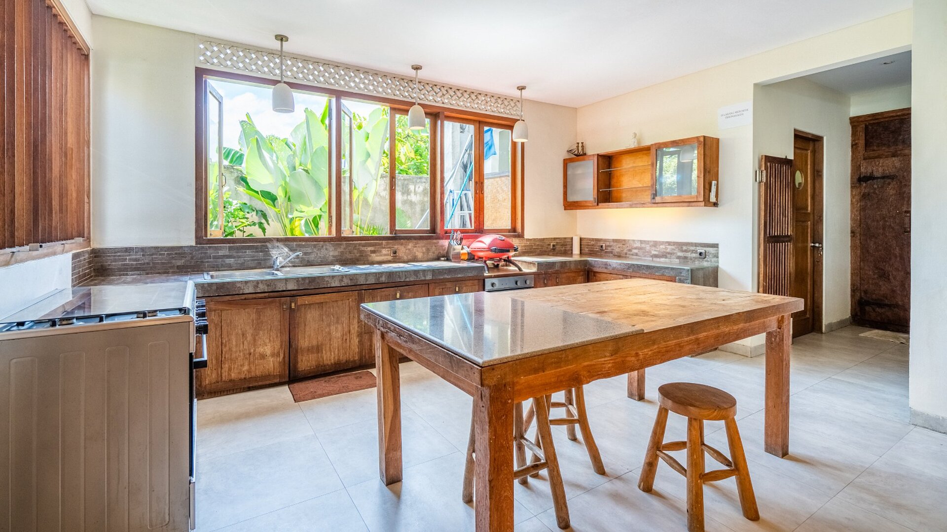 Rent Your Own 5 Star Private Villa in Seminyak, Bali Villa 2246