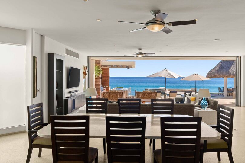 Your Dream Beachfront Villa Awaits, Cabo San Lucas Villa 1044