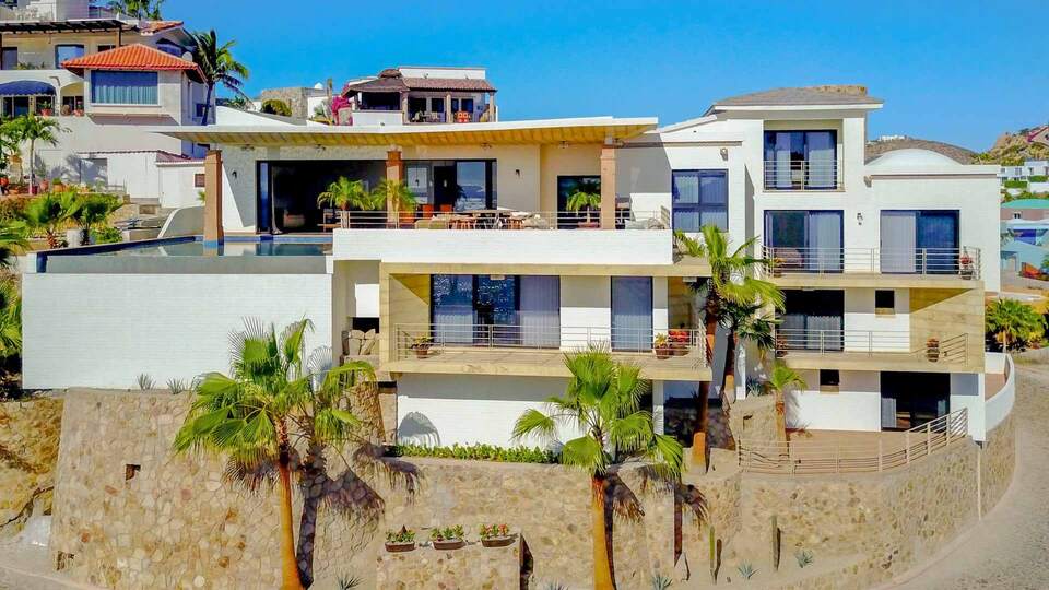 Luxury 5-Story Cabo San Lucas Villa 1054 with Stunning Views