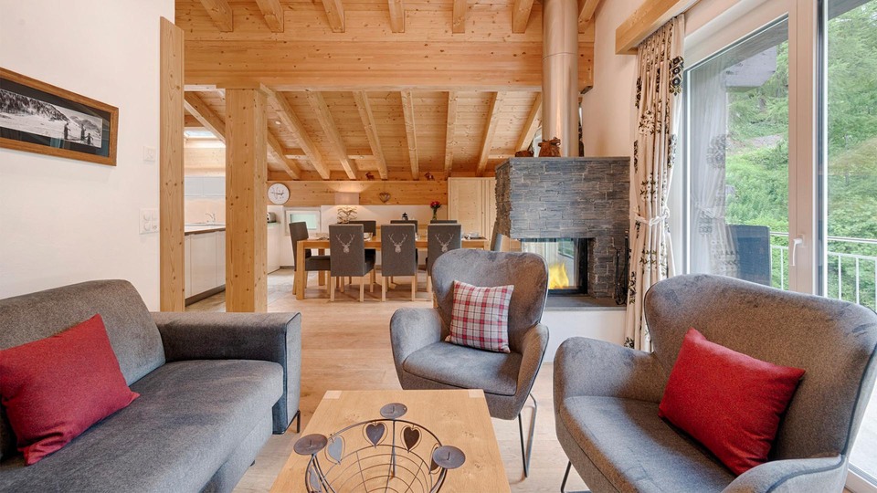 Experience Ultimate Alpine Luxury with Seamless Ski Access and Breathtaking Views, Zermatt, Switzerland