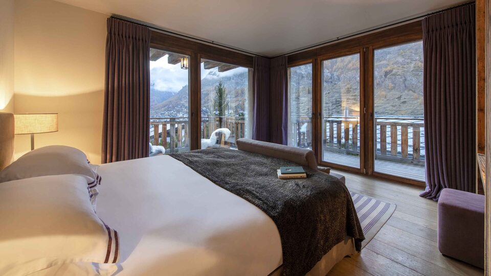 Unmatched Luxury & Breathtaking Alpine Views, Valais Chalet 1401