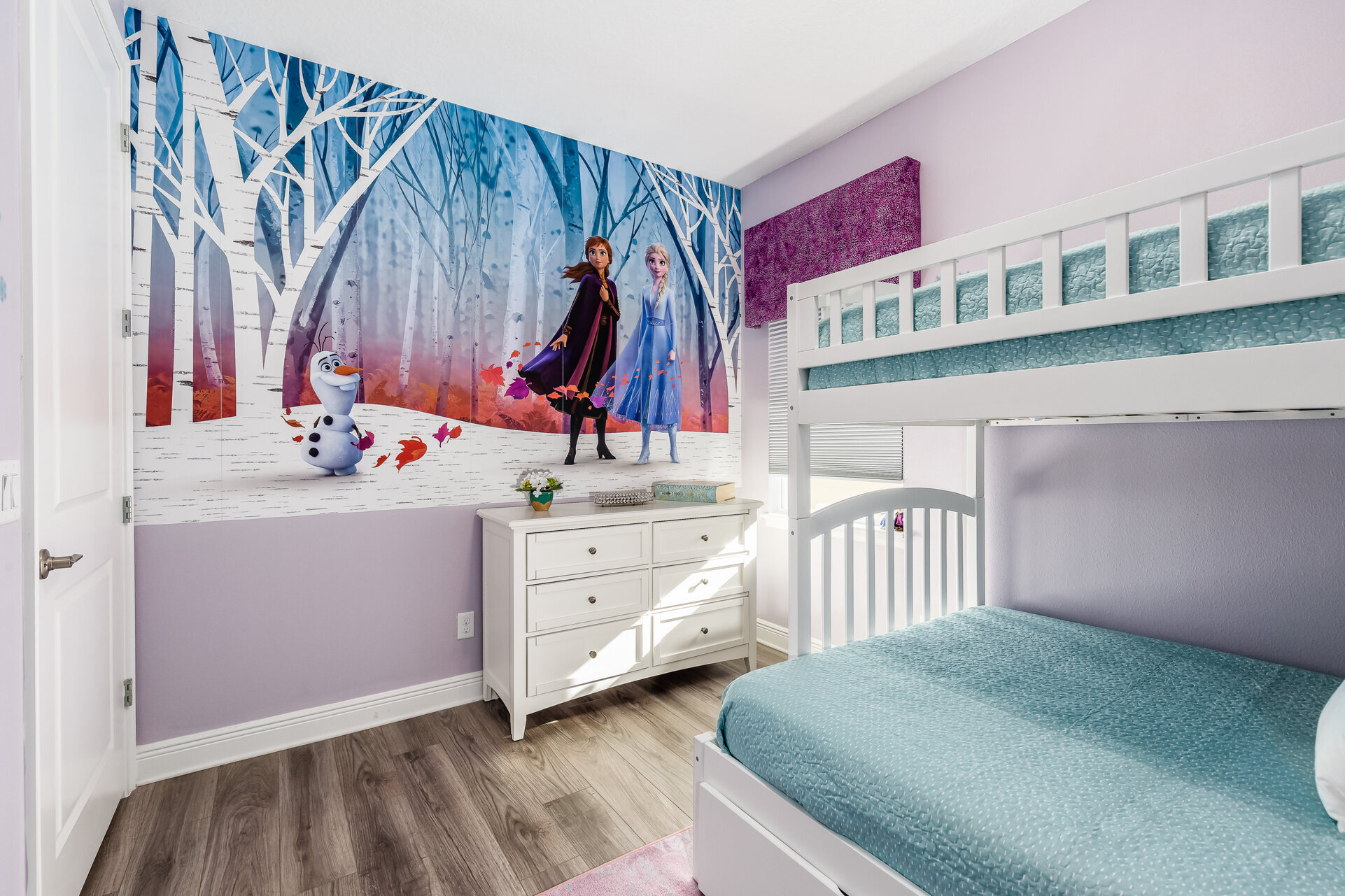 Princesses will sleep along some of their favorite characters