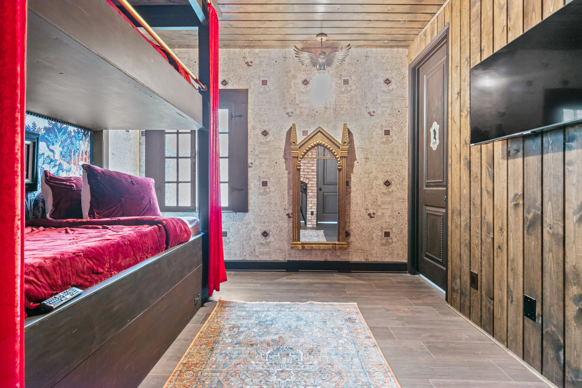 Magical 6 Bed Haven in Orlando,6587