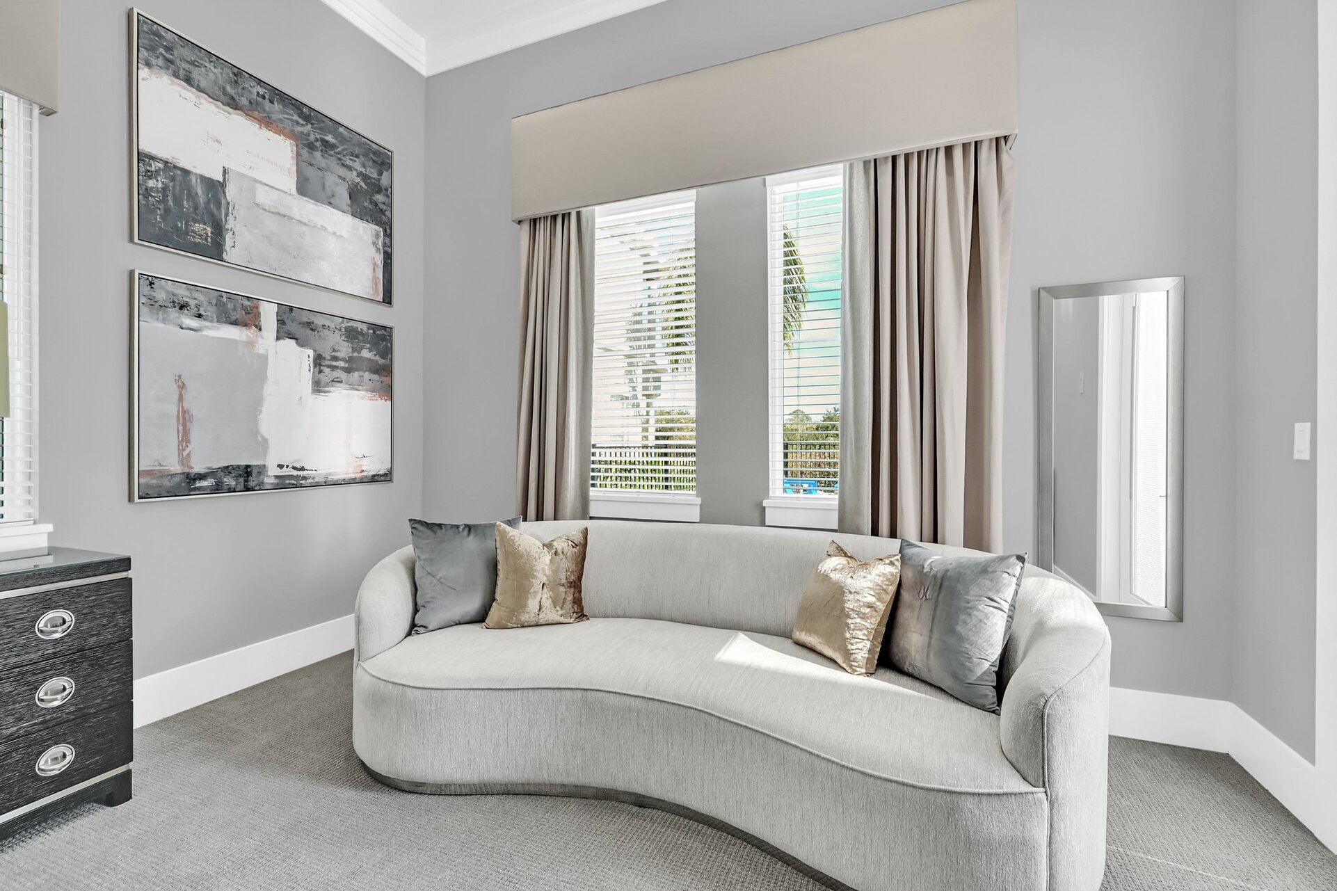 5 Star Villa Imperiosa – Power Draped in Elegance