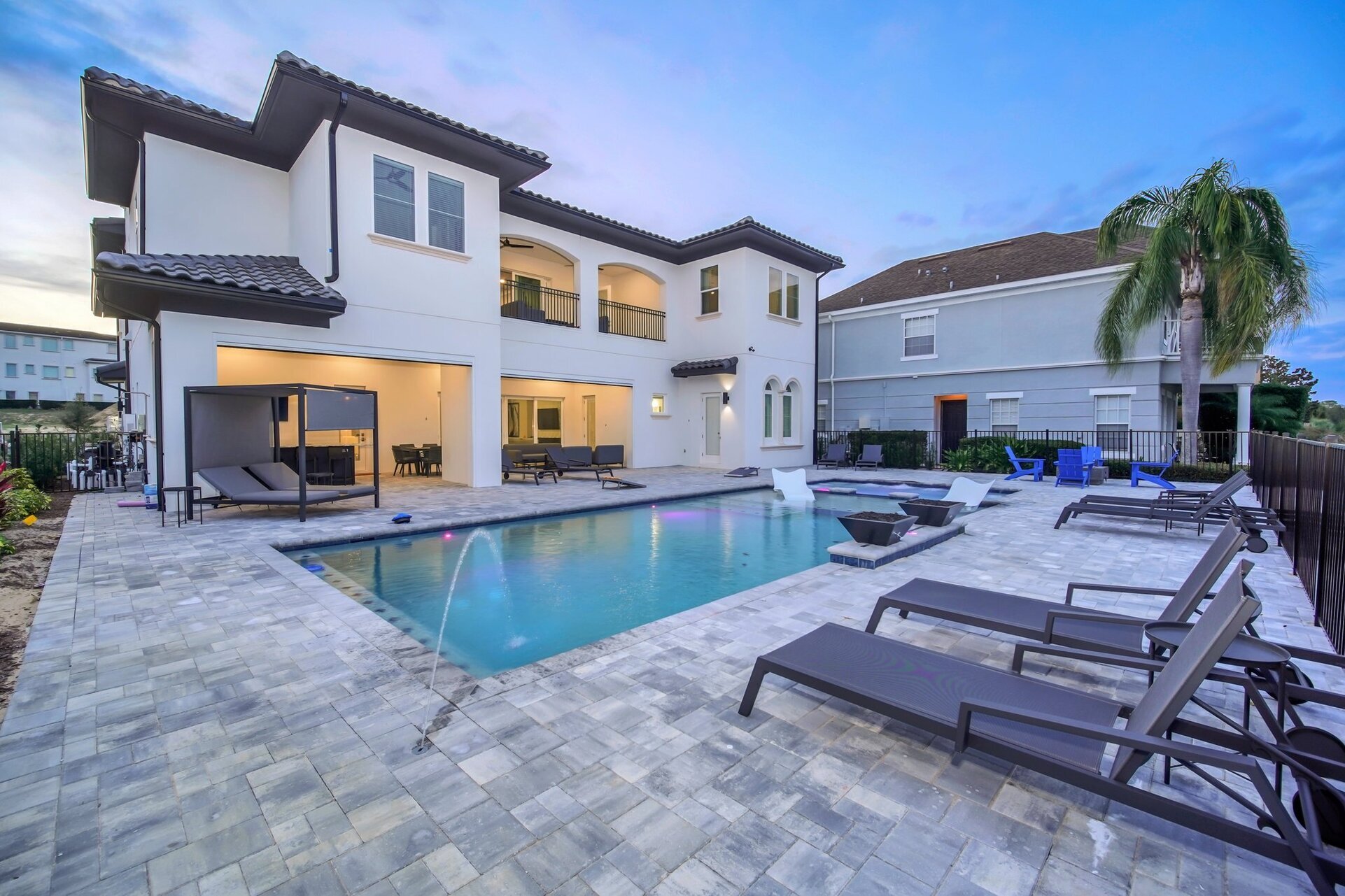 5 Star Villa Imperiosa – Power Draped in Elegance