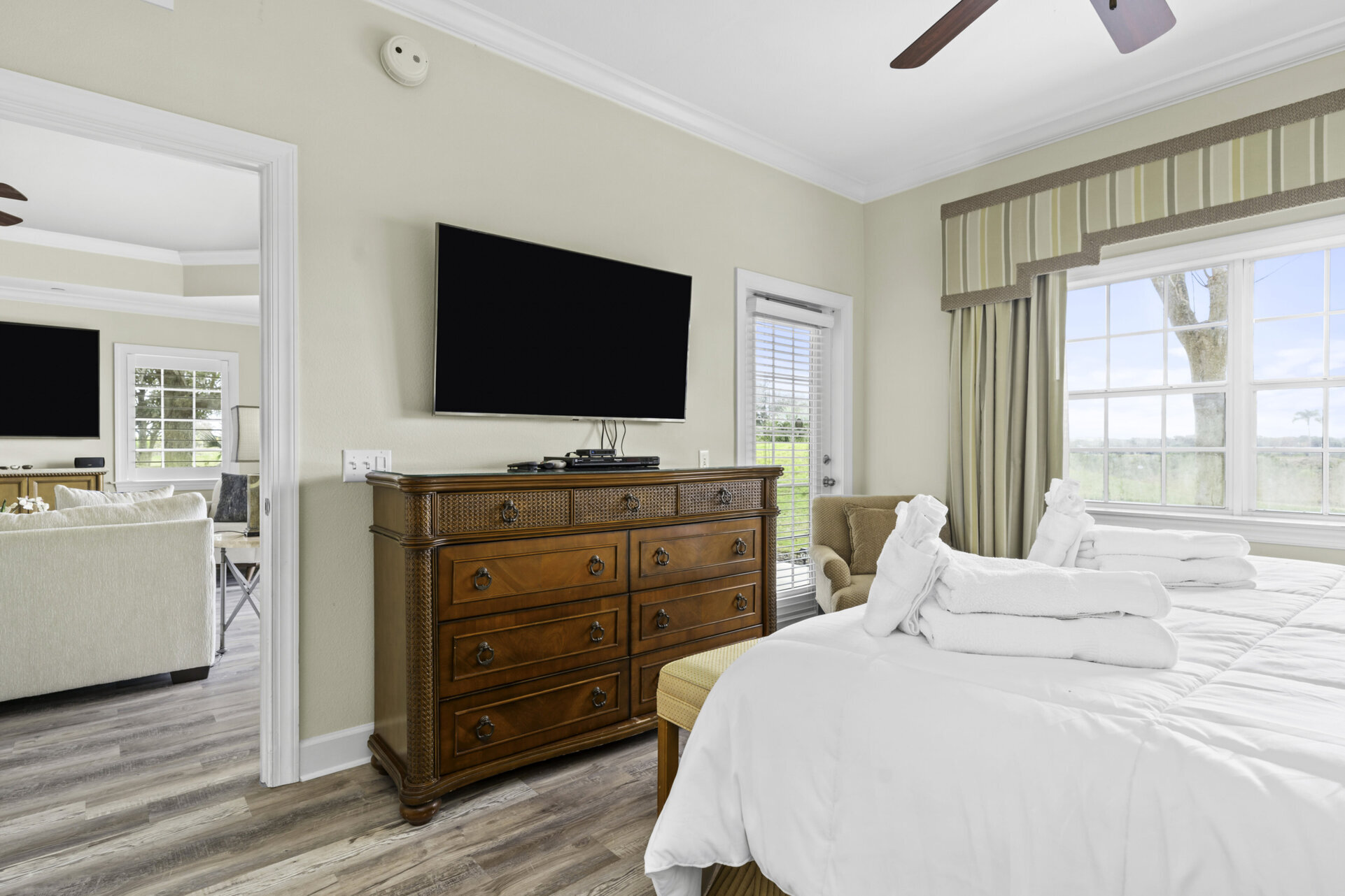 Rest easy after a long day in this plush King bed, offering the ultimate in comfort and relaxation