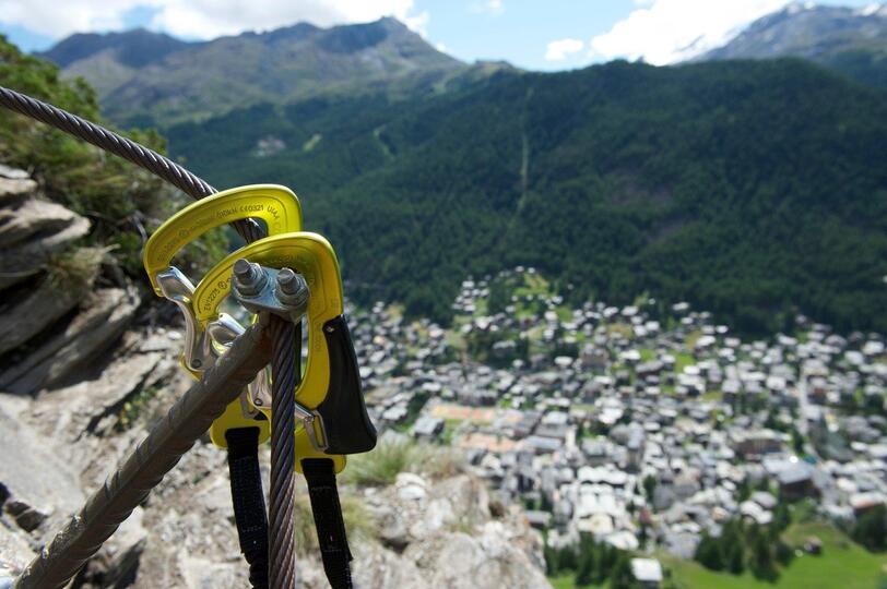 Matterhorn Views & Alpine Elegance, Luxury Valais Chalet 1407