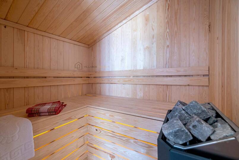 Your Own Space to Enjoy the Summer 1035