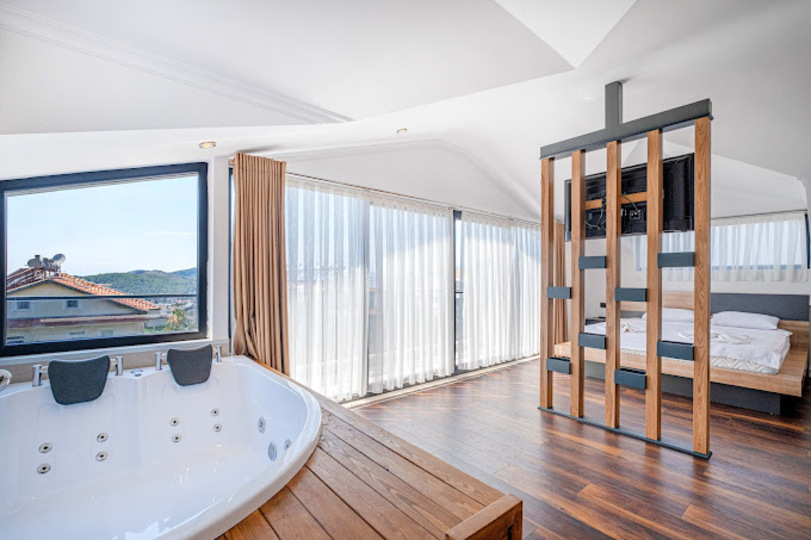 A Beautiful Home for Easy Escapes 1036