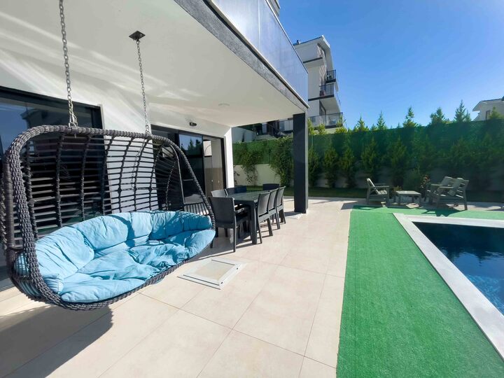 Your Own Place for Summer Escapes 1045
