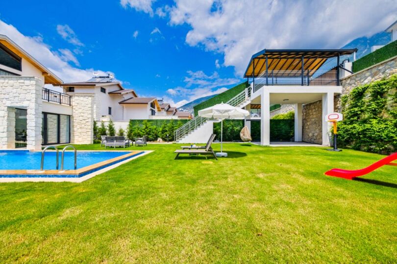 Your Villa for Slow, Easy Getaways 1049