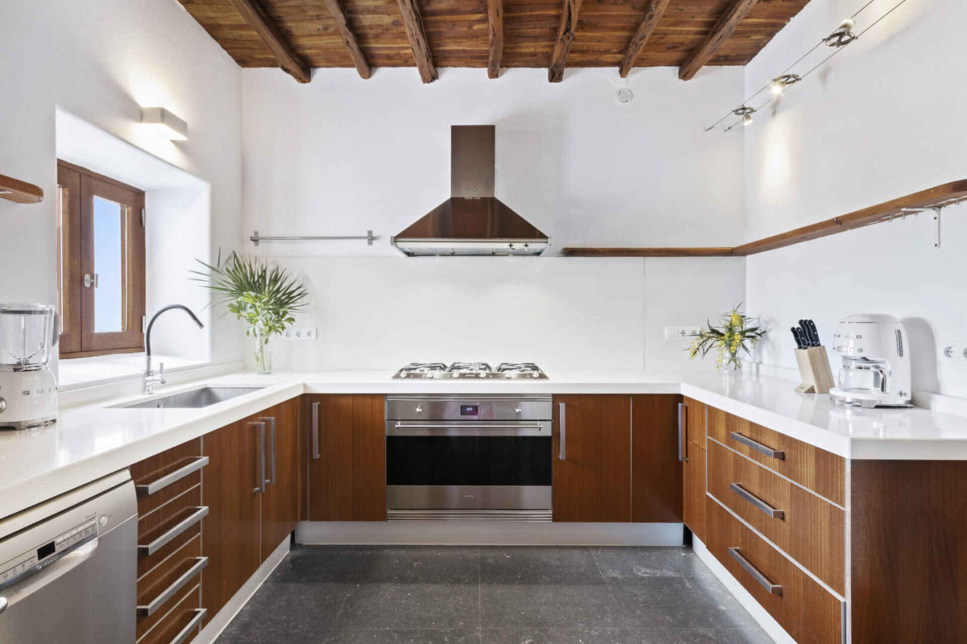A Timeless Private Luxury Sanctuary, Ibiza Villa 1452