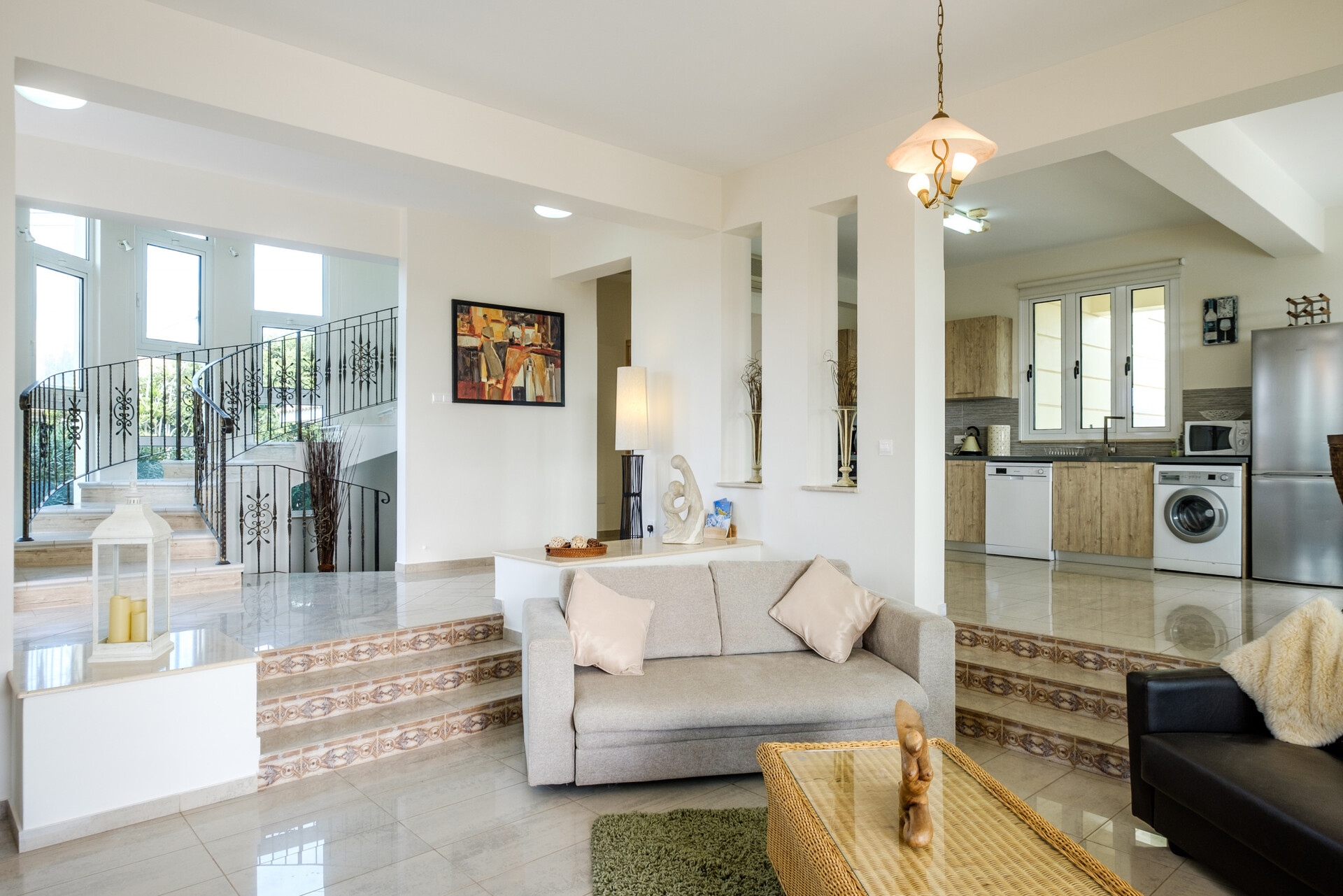 Luxury Villa with Mature Garden - 1390