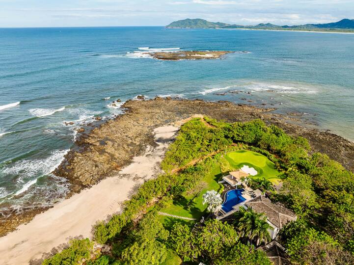 Experience Luxury at Guanacaste Province 1000, Playa Langosta, Costa Rica