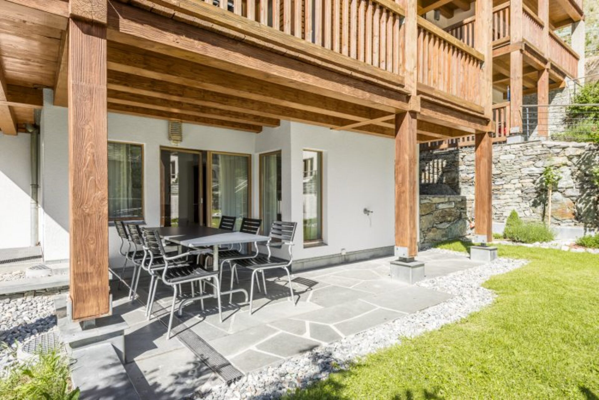 A Sunlit Haven at the Foot of the Matterhorn 1015