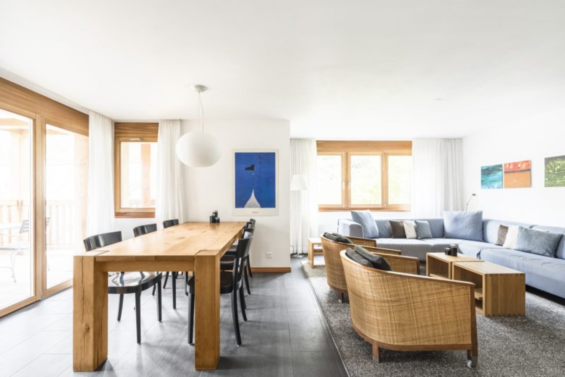 A Mountain View Retreat of Comfort 1016