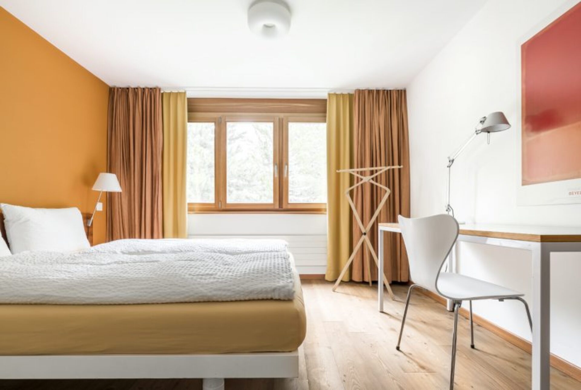 A Mountain View Retreat of Comfort 1016