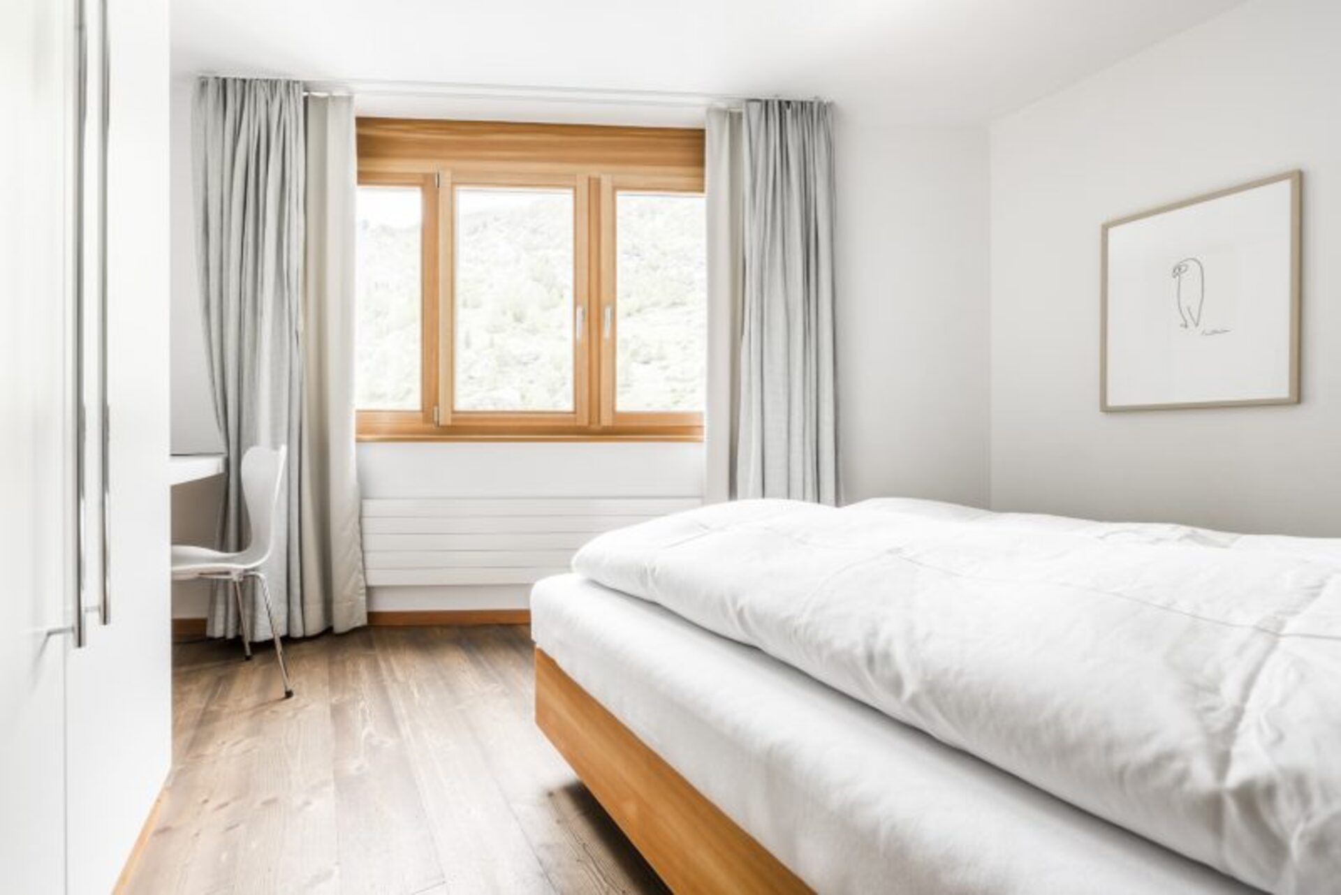 A Serene Alpine Escape with a View of the Matterhorn 1017