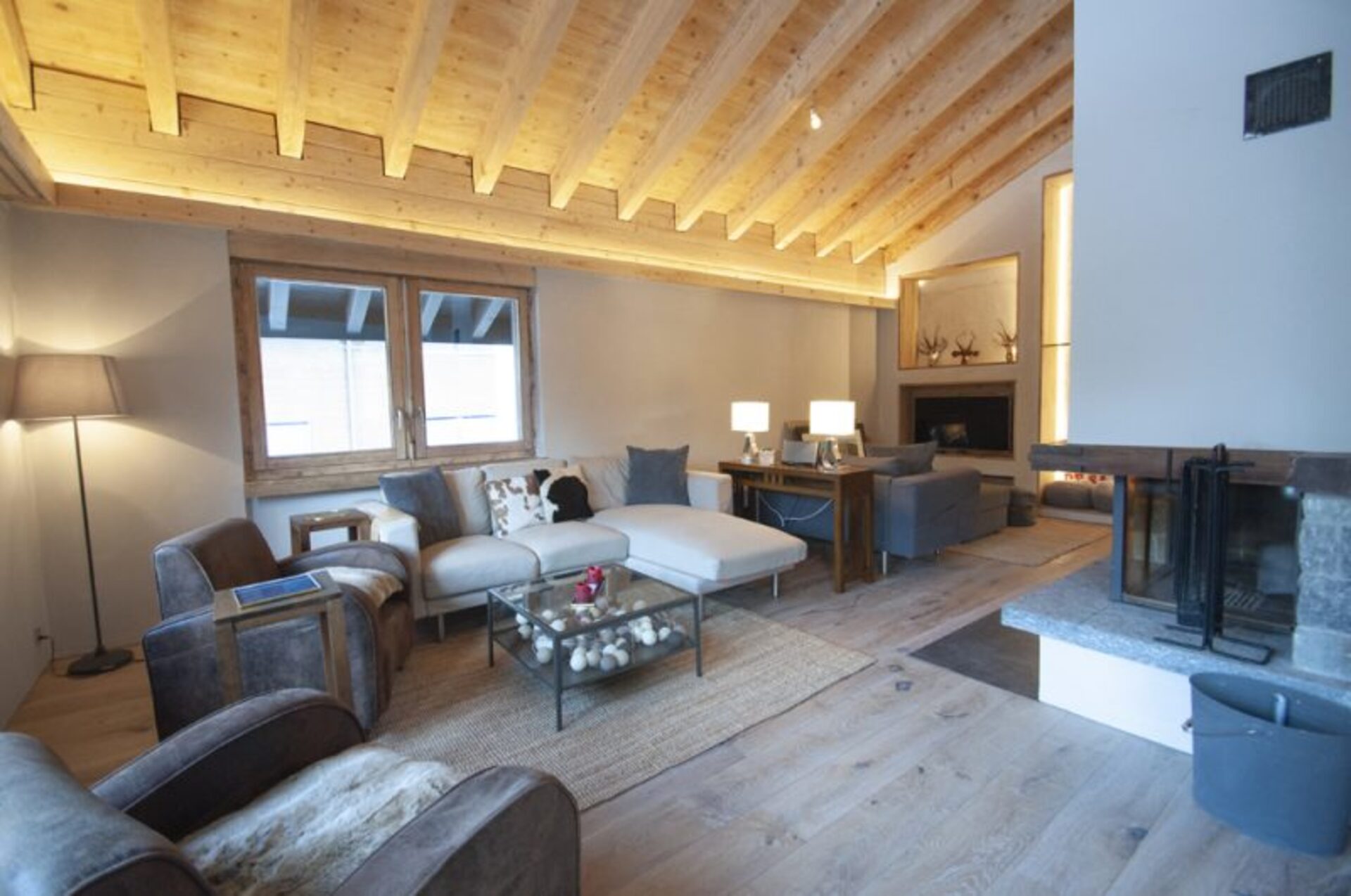Alpine Elegance with Matterhorn Views, Valais Chalet 1022
