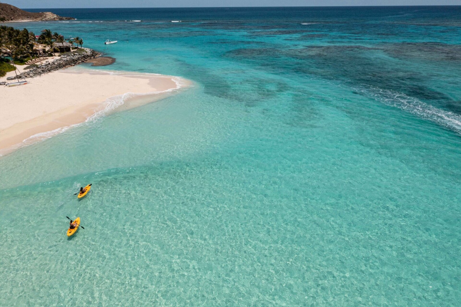 A Hidden Paradise in the Virgin Islands – 1001