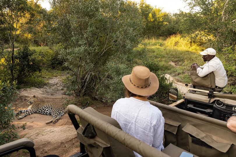 Ulusaba_Cliff 1030