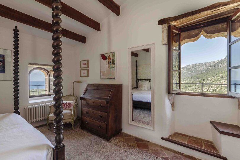 Mediterranean Escape Villa 1032