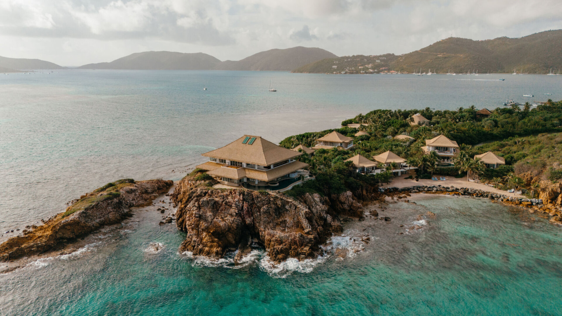 Seaside Escape Villa 1014