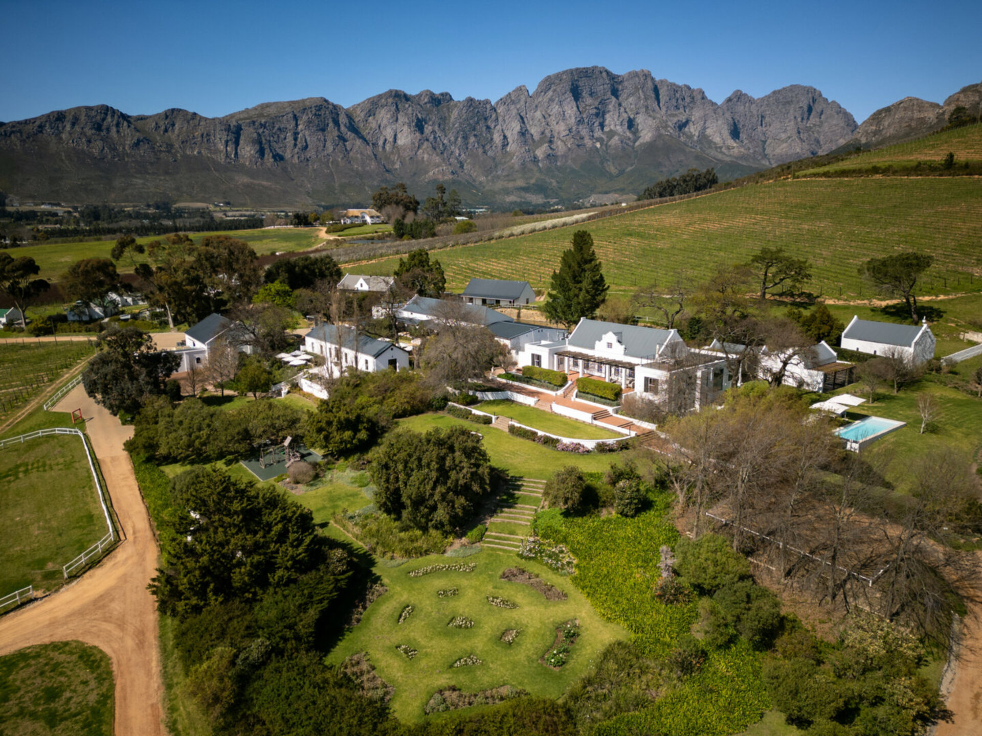 Cap Classique Vineyard Pool Suites with Private Pool 1043